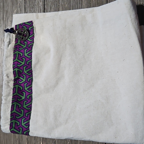 Tory Burch Cream Dust Bag - Picture 3 of 3